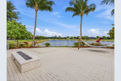 8947 Saint Lucia Dr, Naples, FL 34114 - Photo 29