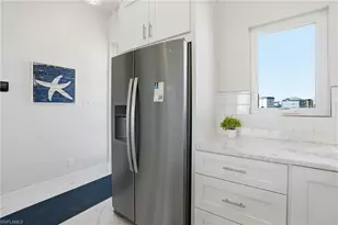 855 Lagoon St, Fort Myers Beach, FL 33931 - Photo 17