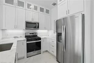 855 Lagoon St, Fort Myers Beach, FL 33931 - Photo 11