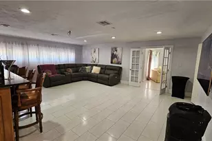 5061 Mahogany Ridge Dr, Naples, FL 34119 - Photo 9