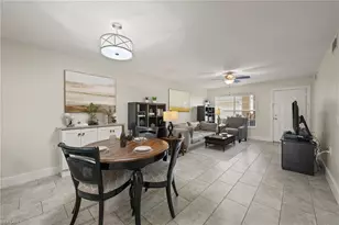 4910 Cougar Ct N, Naples, FL 34109 - Photo 3