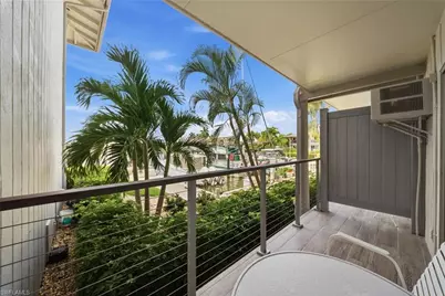 900 Broad Ave S #117, Naples, FL 34102 - Photo 3