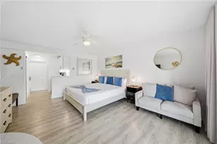 900 Broad Ave S, Naples, FL 34102 - Photo 25