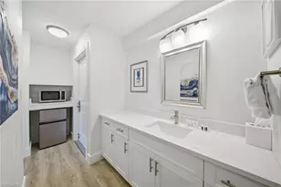 900 Broad Ave S, Naples, FL 34102 - Photo 29