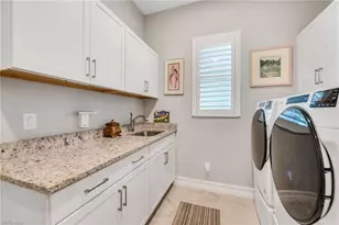 9671 Moonflower Ct, Naples, FL 34114 - Photo 17