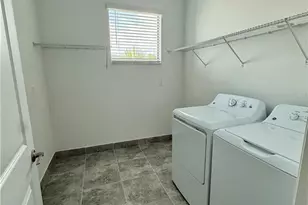 20884 Thistle Leaf Ln, Estero, FL 33928 - Photo 7