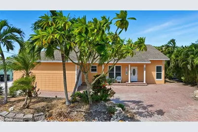 421 Connecticut St, Fort Myers Beach, FL 33931 - Photo 35
