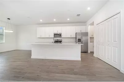 10849 Timber Creek Dr, Fort Myers, FL 33913 - Photo 5