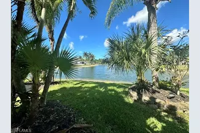 1408 Pearl Lake Pt, Naples, FL 34114 - Photo 3