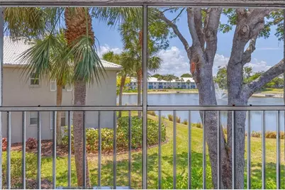 822 Gulf Pavillion Dr #202, Naples, FL 34108 - Photo 19