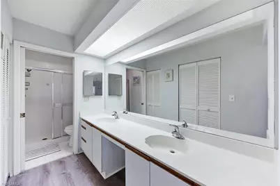 822 Gulf Pavillion Dr #202, Naples, FL 34108 - Photo 13
