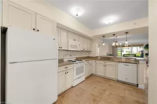 5045 Cedar Springs Dr, Naples, FL 34110 - Photo 11