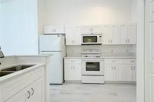 6265 Vista Garden Way, Naples, FL 34112 - Photo 21