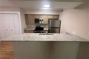 5305 Summerlin Rd, Fort Myers, FL 33919 - Photo 5