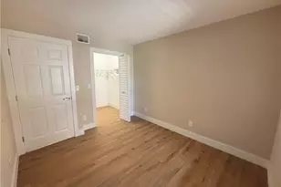 5305 Summerlin Rd, Fort Myers, FL 33919 - Photo 7