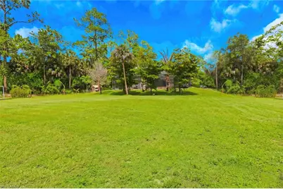 333 5th St SW, Naples, FL 34117 - Photo 41