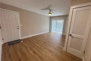 5327 Summerlin Rd, Fort Myers, FL 33919 - Photo 3