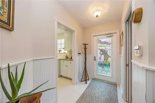3006 Futuna Ln, Naples, FL 34119 - Photo 5