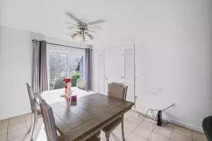 4077 S Edgewater Cir, Labelle, FL 33935 - Photo 5