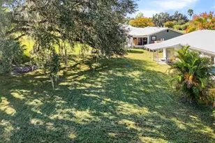 4077 S Edgewater Cir, Labelle, FL 33935 - Photo 3