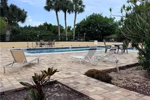 1440 Green Valley Cir, Naples, FL 34104 - Photo 21