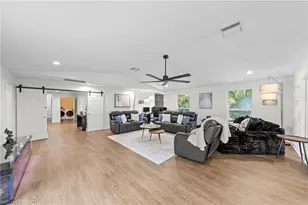2720 68th St SW, Naples, FL 34105 - Photo 25