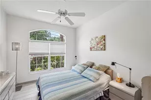 309 Harvard Ln, Naples, FL 34104 - Photo 27