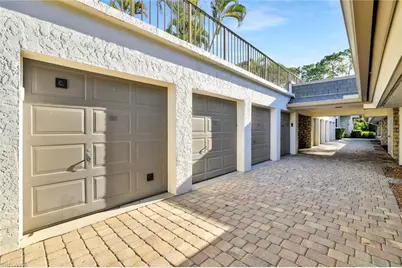 1111 Wildwood Ln #1111, Naples, FL 34105 - Photo 17