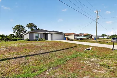3603 21st St SW, Lehigh Acres, FL 33976 - Photo 3
