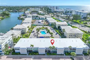 2100 Gulf Shore Blvd N, Naples, FL 34102 - Photo 41