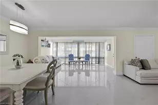 2100 Gulf Shore Blvd N, Naples, FL 34102 - Photo 13