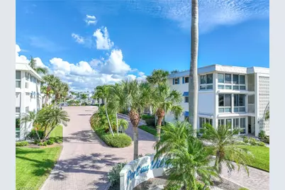 2100 Gulf Shore Blvd N #212, Naples, FL 34102 - Photo 3