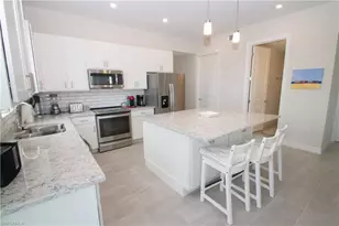 163 Indies Dr E, Naples, FL 34114 - Photo 13