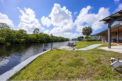 1318 Thompson St, North Fort Myers, FL 33903 - Photo 27