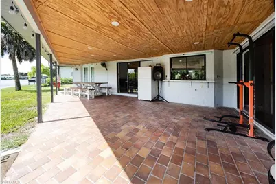 1318 Thompson St, North Fort Myers, FL 33903 - Photo 23