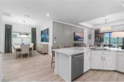 9364 Vercelli Ct, Naples, FL 34113 - Photo 7