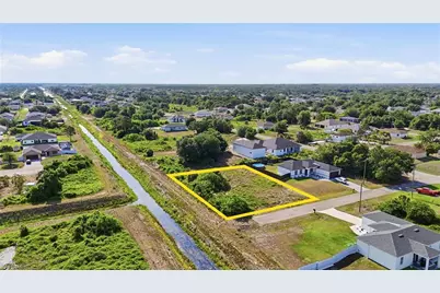 4701 Hanna Ave S, Lehigh Acres, FL 33976 - Photo 11