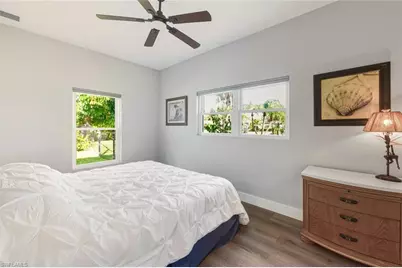 27088 Del Ln, Bonita Springs, FL 34135 - Photo 23