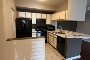 6490 Aragon Way, Fort Myers, FL 33966 - Photo 3