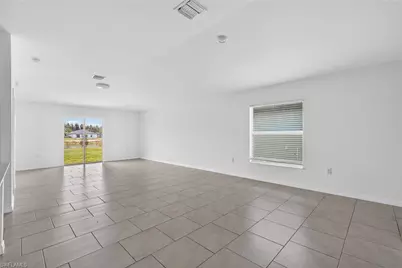 4007 San Clemente Ct, North Fort Myers, FL 33917 - Photo 5