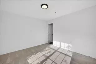 9076 Gervais Cir, Naples, FL 34120 - Photo 19