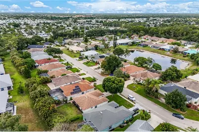 156 Stanhope Cir, Naples, FL 34104 - Photo 25