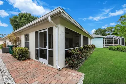 156 Stanhope Cir, Naples, FL 34104 - Photo 23