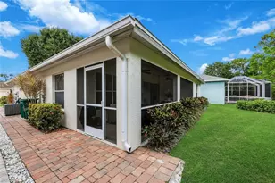 156 Stanhope Cir, Naples, FL 34104 - Photo 23