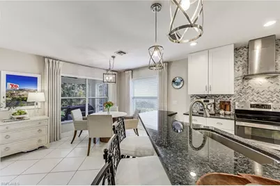 156 Stanhope Cir, Naples, FL 34104 - Photo 5