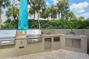 4551 Gulf Shore Blvd N, Naples, FL 34103 - Photo 29