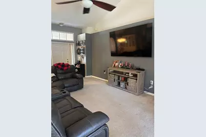 419 Naples Ave S, Lehigh Acres, FL 33974 - Photo 5
