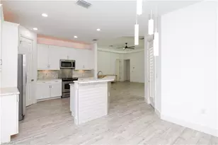 1371 Michigan Ave, Naples, FL 34103 - Photo 21