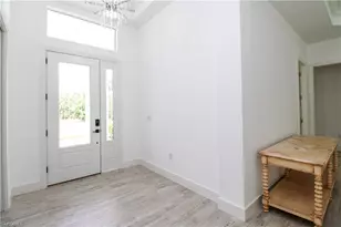 1371 Michigan Ave, Naples, FL 34103 - Photo 11