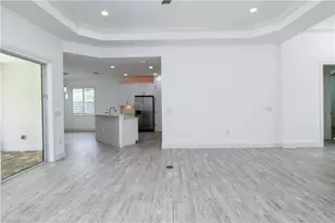 1371 Michigan Ave, Naples, FL 34103 - Photo 15